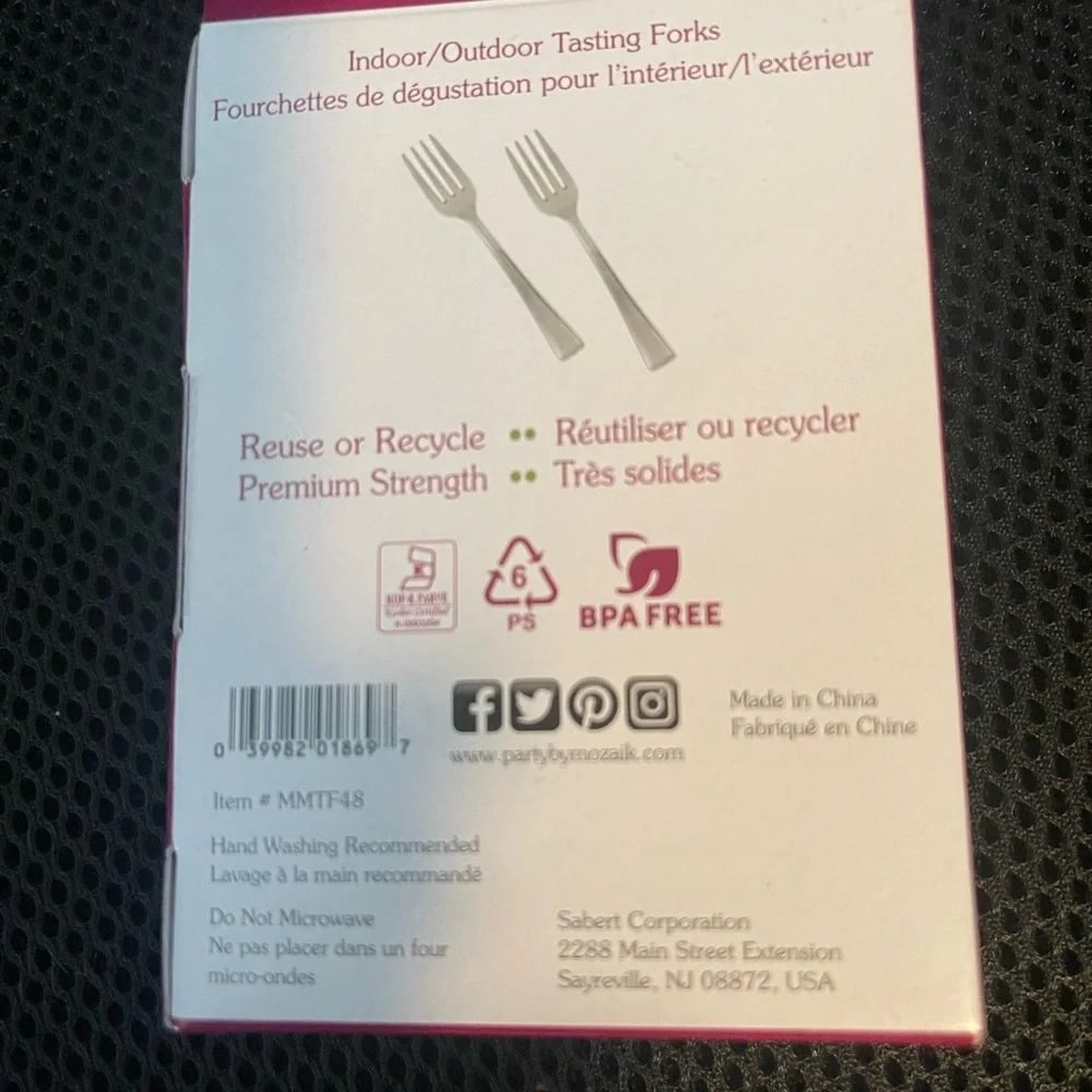 NEW 1 Sealed Box Mozaik 48 Ct + 52 Open Appetizer / Tasting Forks Plastic Silver